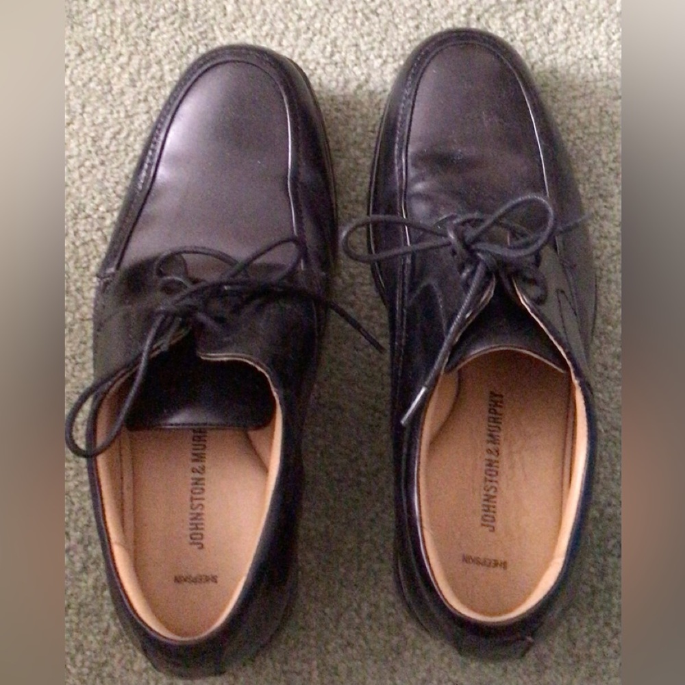 Johnston & Murphy Black Men’s Dress Shoes